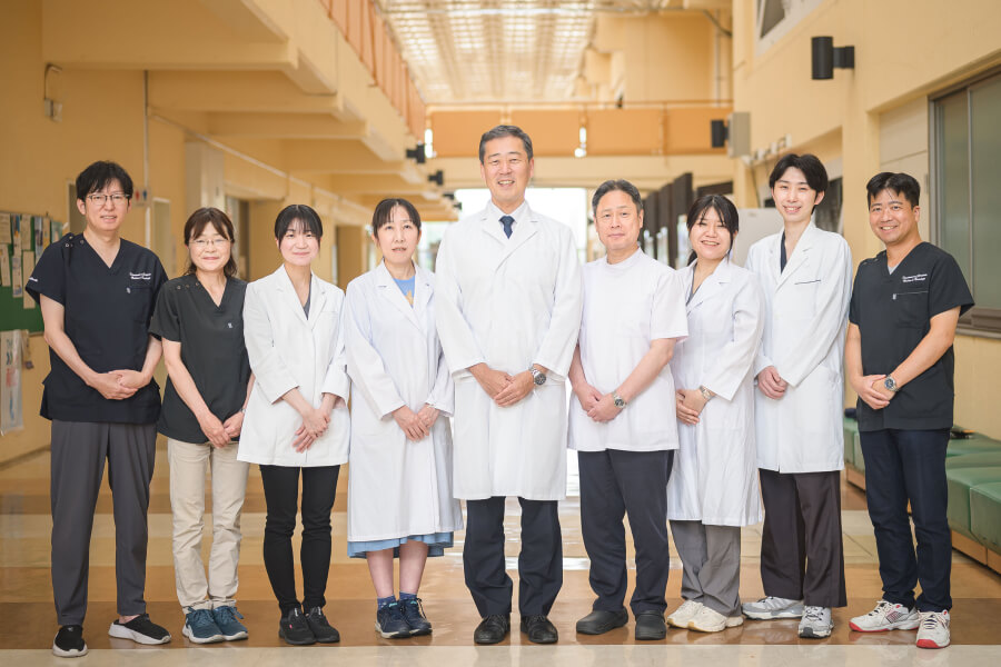 写真:スタッフ集合写真