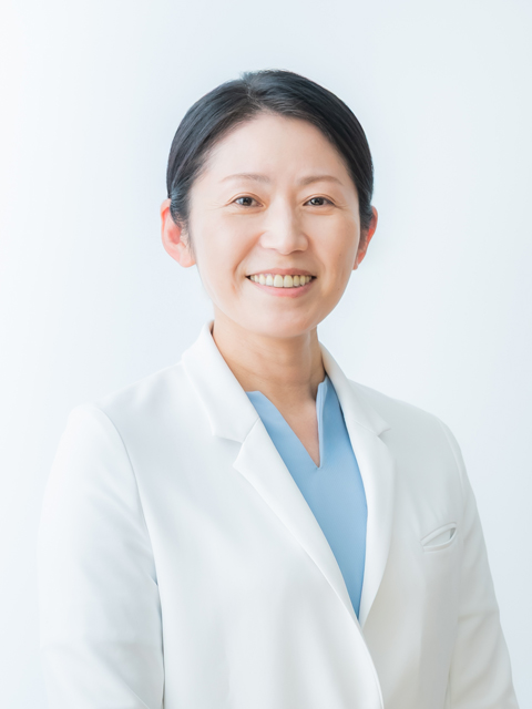 宇佐美　知香