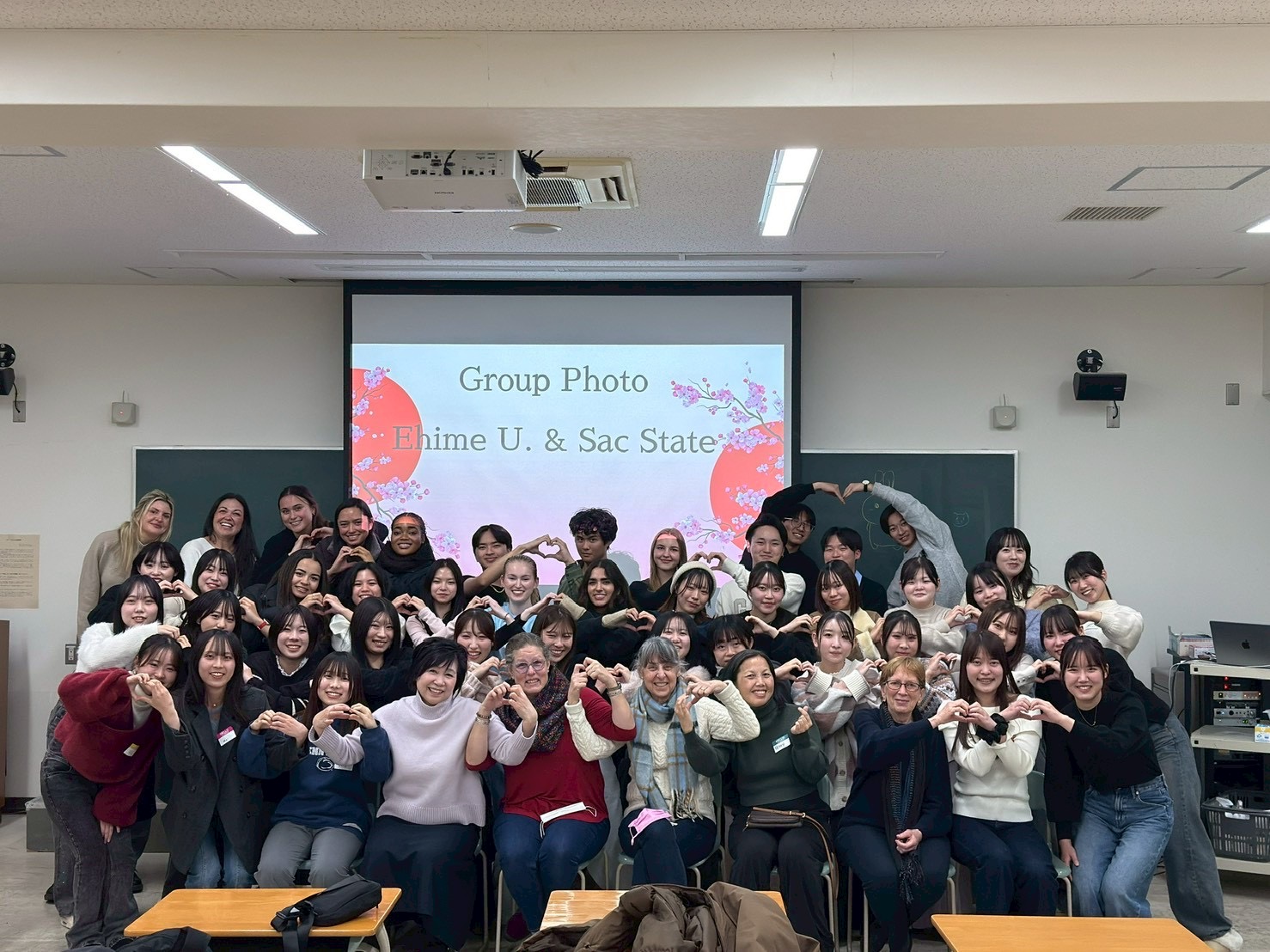 カルフォルニア州立大学サクラメント校看護学部と国際交流を行いました