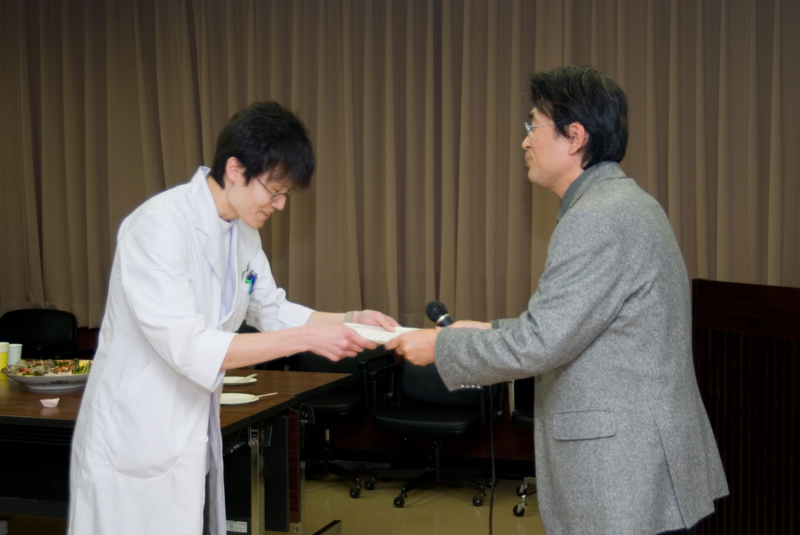 愛媛大学卒業式及び愛媛大学大学院学位授与式が挙行されました【3月23日(金)】