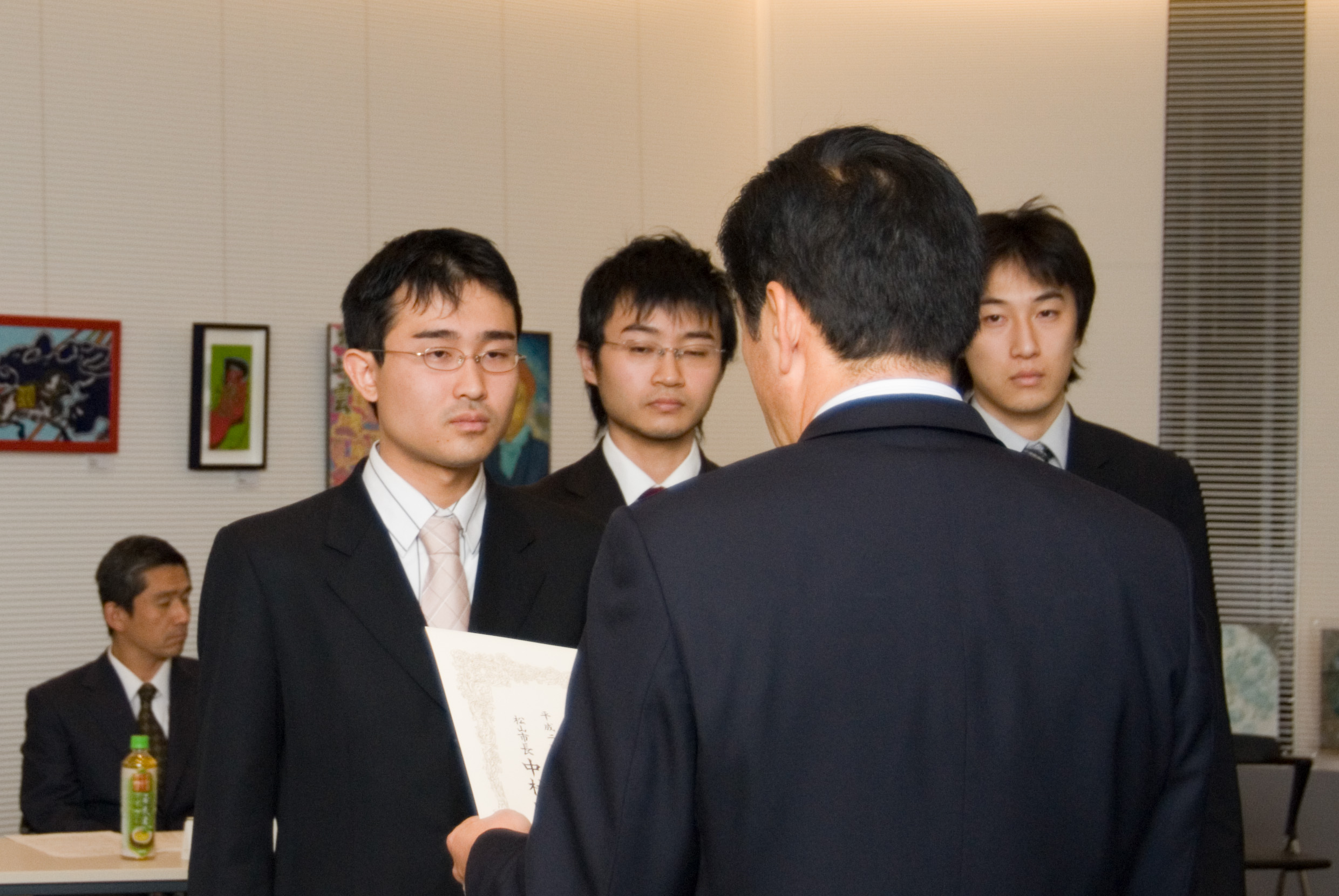 医学部学生チームが松山市主催「第10回学生による政策論文」で優秀賞を受賞