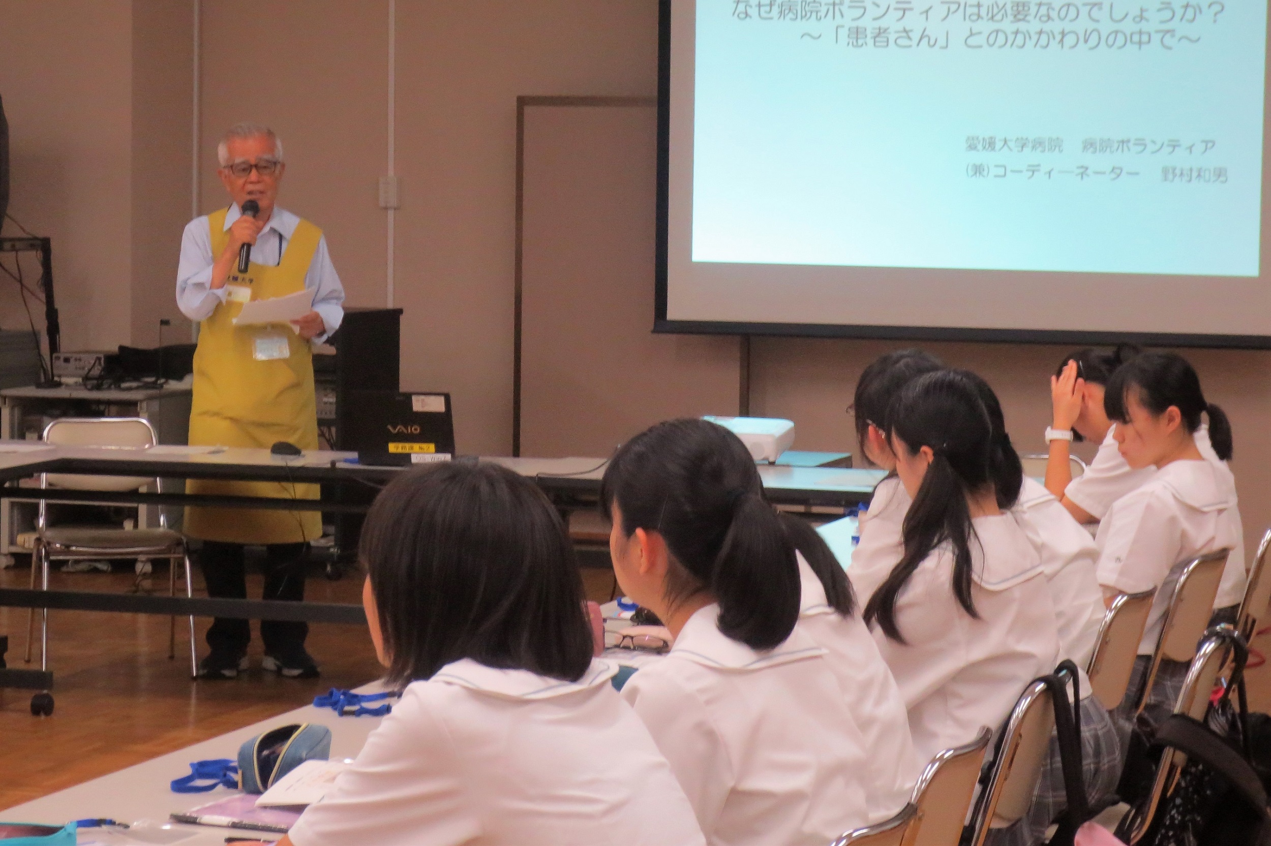 令和元年度愛媛大学附属高等学校夏季高大連携プログラム「応用科学探究」を実施しました