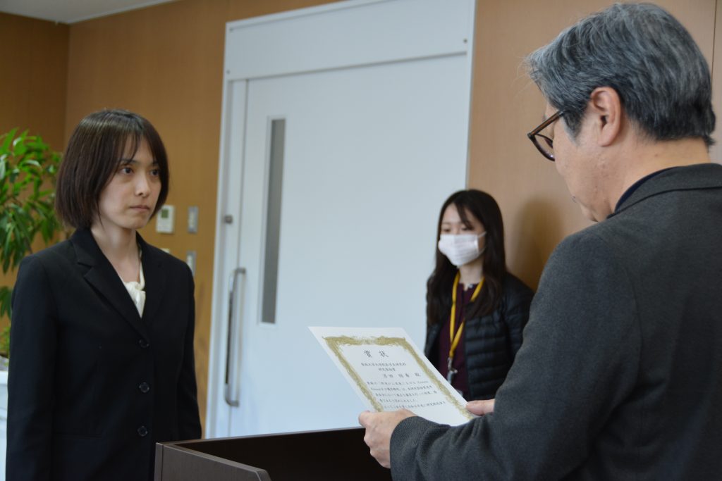 医学系研究科研究奨励賞授与式を行いました